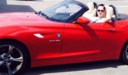 Lộ dàn siêu xe đắt tiền của chồng tin đồn người mẫu Trang Trần