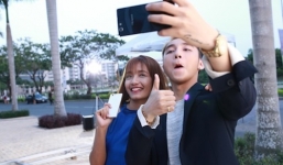 Sơn Tùng MTP lịch lãm đứng cùng 'người mới'