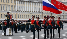 Tổng thống Putin làm gì trong ngày Chiến thắng 9/5?