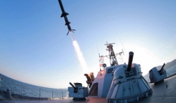 Chính quyền Kim Jong-un phóng thử thành công tên lửa đạn đạo từ tàu ngầm