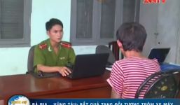 Tên trộm lang thang bị nạn nhân “quần” tả tơi