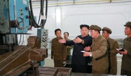 Kim Jong-un thị sát nhà máy cơ khí của Triều Tiên