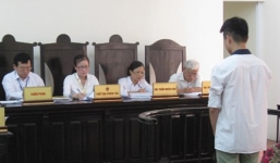 Nam sinh mang tội hiếp dâm nhận mình đẹp như diễn viên Hàn