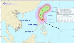 Bão Noul giật cấp 17 có thể không vào biển Đông