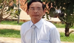 Vợ đại gia Lê Ân tố chồng cờ bạc mất 3 ô tô, bồ bịch lăng nhăng