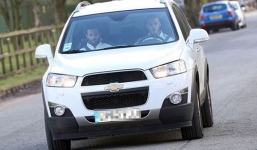 Chùm tin NÓNG thể thao sáng 11/5: Sao M.U nhận siêu xe miễn phí, Falcao thay Bacca