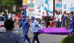 Bản tin 113 – sáng 11/5: Đôi nam nữ chở xác người vứt giữa trung tâm Sài Gòn…