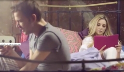 Tạm gác công nghệ sang một bên và yêu thương nhau nhiều hơn