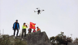 Smartphone của Bkav leo đỉnh Fansipan?