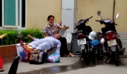 Hãi hùng cảnh khám ung thư ở các BV Hà Nội