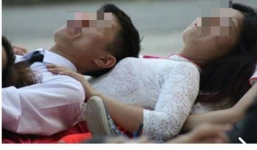 Những bức ảnh kỷ yếu gây xôn xao dư luận