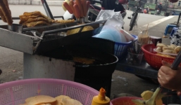 Chấn động nghi vấn thức ăn đường phố có chất gây nghiện