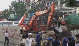 Hà Nội dừng hoạt động các công trình sử dụng cẩu tháp 