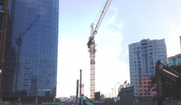 Hà Nội đình chỉ hoạt động một cẩu tháp