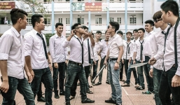 Ảnh kỷ yếu 'giang hồ' của teen Sơn La gây sốt
