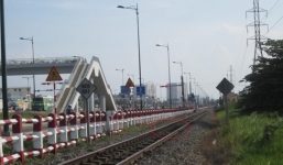 Luôn nói “mẹ xin lỗi” dù bị tàu hỏa đâm trọng thương