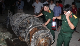 Trục vớt vật thể 'lạ' nghi xác máy bay Su-22 qua lời kể của ngư dân