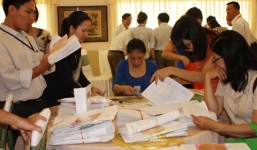 Kỳ thi THPT Quốc gia 2015: Hà Nội bàn giao hồ sơ cho 8 cụm thi