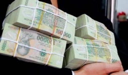 Cụ ông bị người tình đồng tính quay clip sex tống tiền 30 triệu