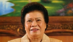 Lão bà U80 quyền lực ngành ngân hàng