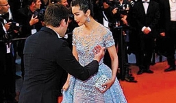 Lý Băng Băng 'muối mặt' vì 7 lần bị mời khỏi thảm đỏ Cannes