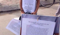 Hà Nội: Thanh niên quỳ gối giữa đường níu kéo người yêu