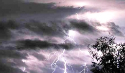 Dự báo thời tiết 24/5: Đề phòng tố lốc, gió giật mạnh ở miền Bắc