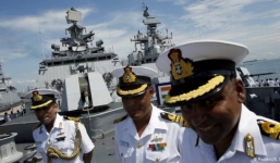 Ấn Độ cử 4 tàu chiến tới Biển Đông