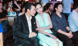 Ngọc Anh tình tứ cùng Trần Bảo Sơn đi xem Vietnam Idol