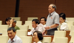 Quốc hội tranh luận gay gắt về điều 60 Luật Bảo hiểm xã hội hiện hành