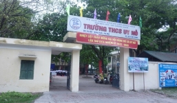 Nữ sinh Hà Nội đánh bạn ngay trong trường: Sở GD yêu cầu xử lý nghiêm