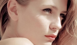 Tút lại làn da nám nắng mùa hè