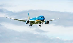 Chiếc Boeing 4,2 nghìn tỉ của Vietnam Airlines cất cánh