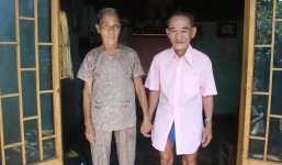 Hai vợ chồng rủ nhau hiến xác