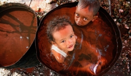 Giật mình với chùm ảnh Trái Đất cạn kiệt nguồn nước sạch