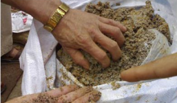 Bản tin 113 – sáng 1/6: Nổ thuốc súng, 2 vợ chồng bị thương nặng…