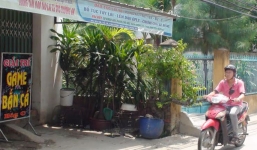 Quản lý tiệm game bị đâm chết bằng vỏ chai bia