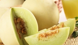 Cách chọn dưa lê ngon, tránh ngộ độc và những lợi ích bất ngờ