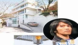 Từ cậu bé nghèo bán đồ cắt móng tay thành siêu đại gia