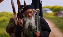 Video: Chiến binh già nhất IS kể về hành trình gia nhập nhóm khủng bố