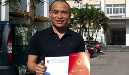 Nhà báo bị giám đốc xí nghiệp đe dọa đánh gãy răng