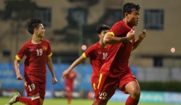 Thanh Hiền ghi bàn sau pha solo của Công Phượng