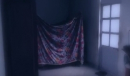 Clip: Cụ bà 77 tuổi chết bí ẩn trên giường với đôi tai vương máu