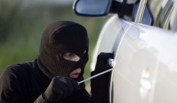 Hy hữu, trộm vô tình bán lại xe hơi cho chính chủ nhân 