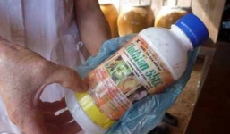 Nghe tin người yêu tự tử, chàng trai uống thuốc diệt cỏ chết theo