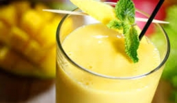 Cách làm sinh tố xoài mát lạnh tại nhà trong ngày nắng nóng
