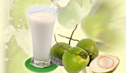 Cách làm sinh tố dừa thơm ngon giải nhiệt mùa hè