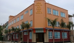 Nội tình vụ 'đại gia' căng băng rôn đòi nợ giữa phố