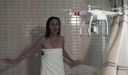 Máy bay không người lái drone bị 'ma nhập'