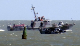 Tàu tuần tra Ukraine trúng thủy lôi, phát nổ ngoài khơi